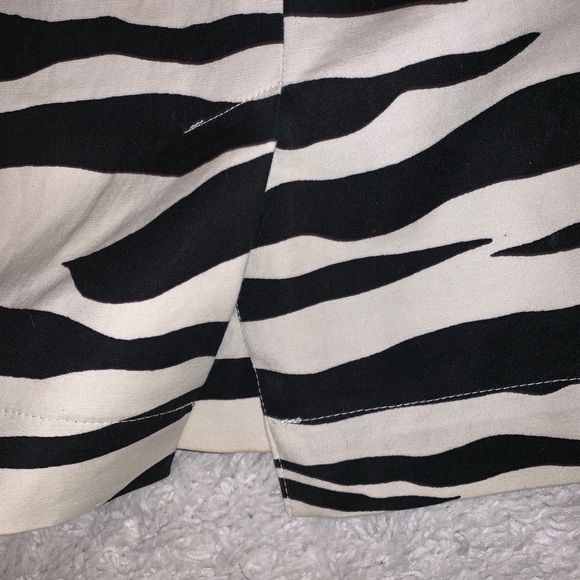 🍁🍂Merona Women’s Zebra Print Pencil Skirt - Picture 6 of 6